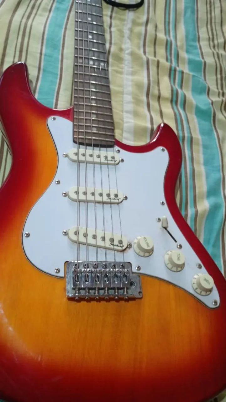 Guitarra strimberg  - Foto 3