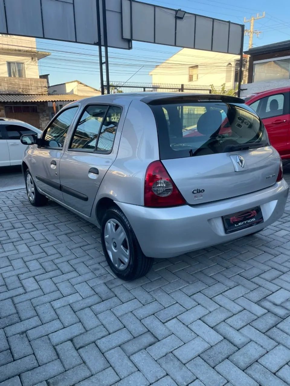 Renault Clio Hi-flex 1.0 16V 5P 2011 - Foto 5