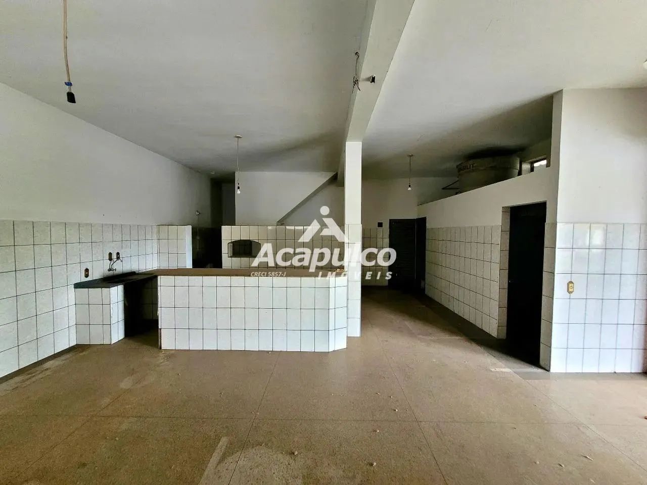 Salão para alugar no bairro Morada do Sol em Americana/SP