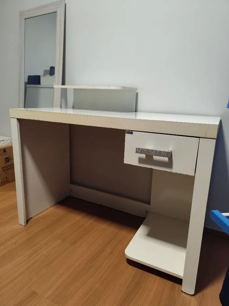 Mesa de computador branca - Foto 2