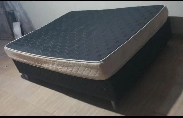 Cama base+colchão  - Foto 2