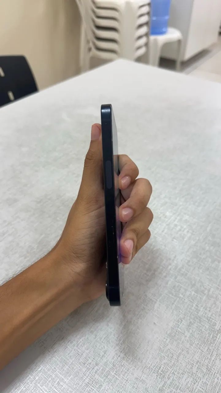 iPhone 13 - Usado - Foto 4