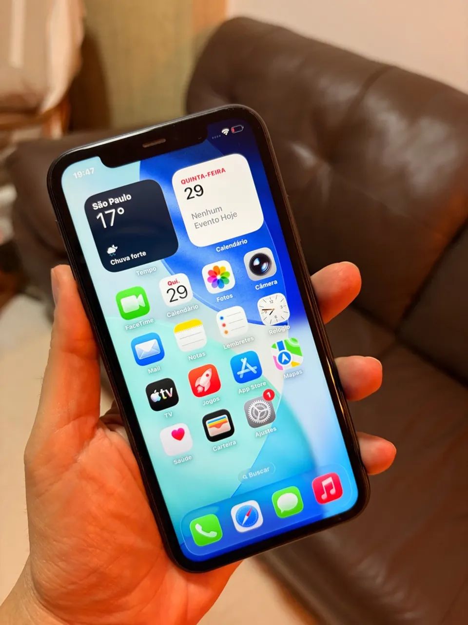 iPhone 11 Preto 256GB funcionando perfeitamente