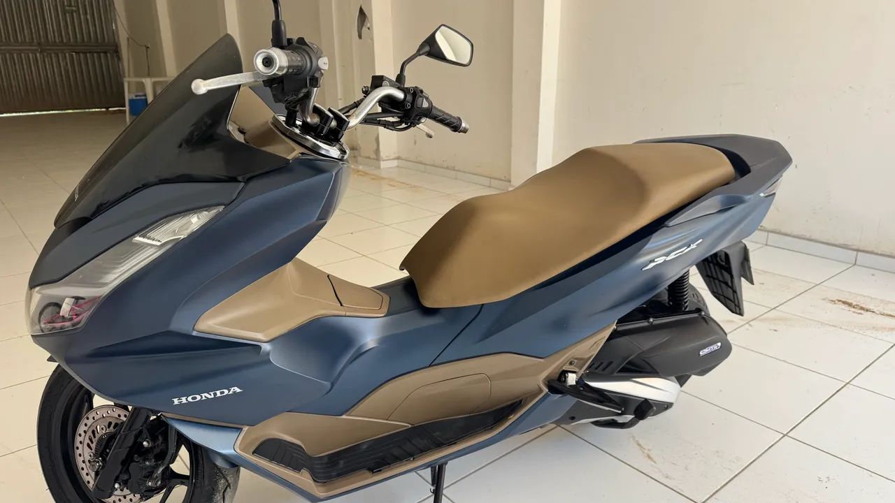 PCX DLX - Foto 2