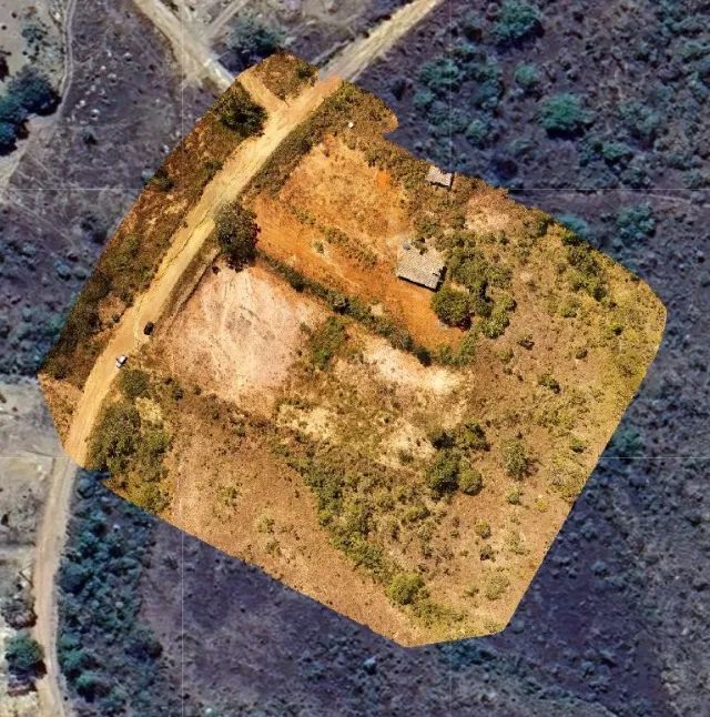 Terreno 3.300 m² à venda no Lago Corumbá IV - Santo Antônio do Descoberto (GO)