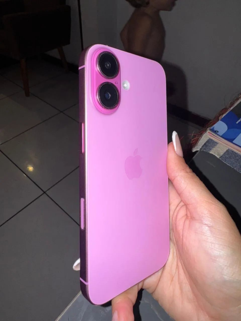 iPhone 16 plus rosa - Foto 3