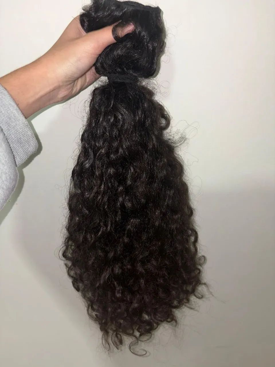 Cabelo cacheado virgem  impecável 
