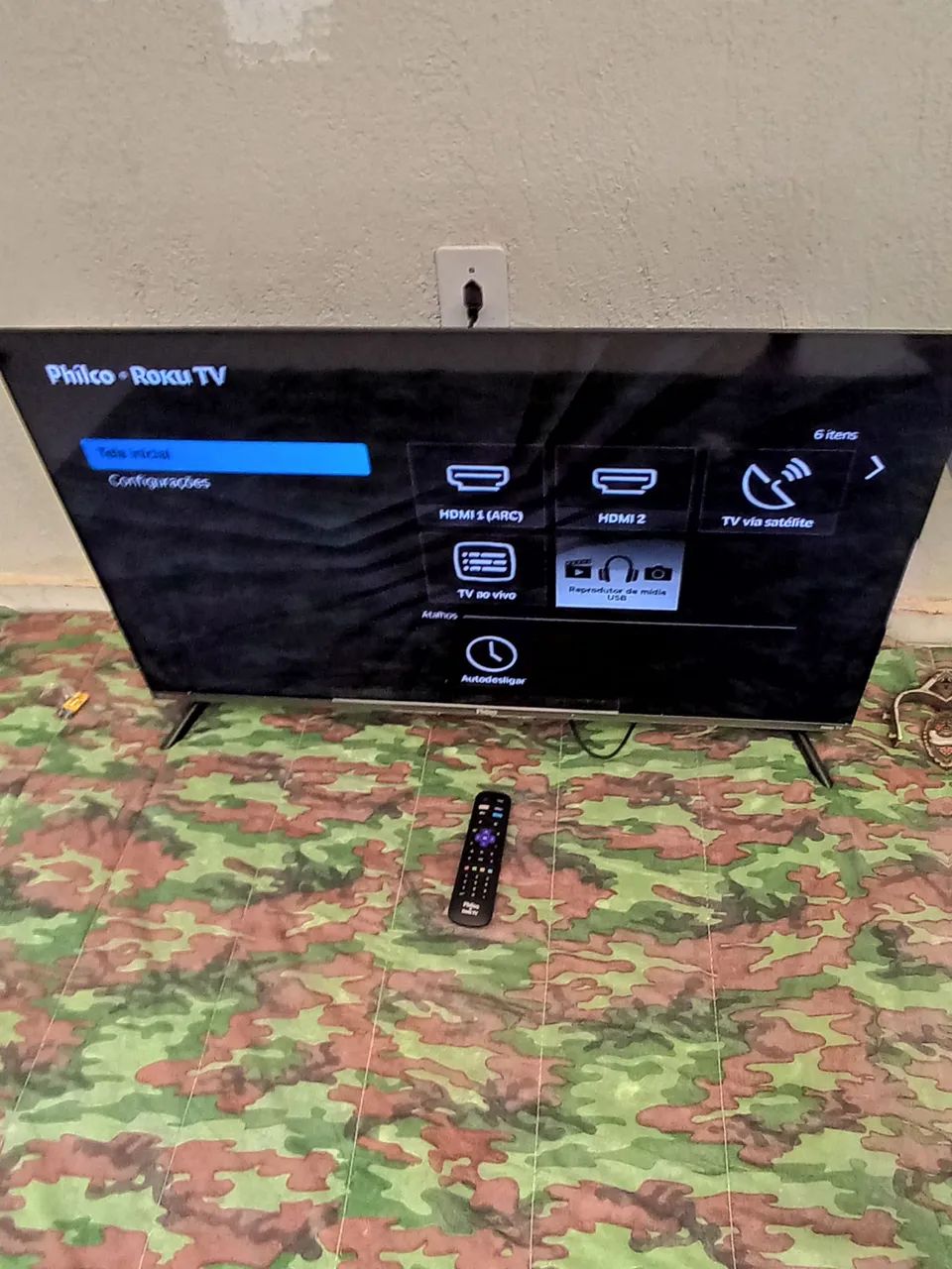 Vendo tv Ismart 43 polegadas novinha na caixa com uma semana de uso  - Foto 2