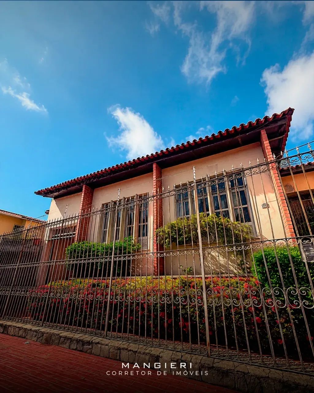 Casa ampla e versátil no bairro São José, em Aracaju/SE!  Com 360 m² de área construída, e - Foto 2