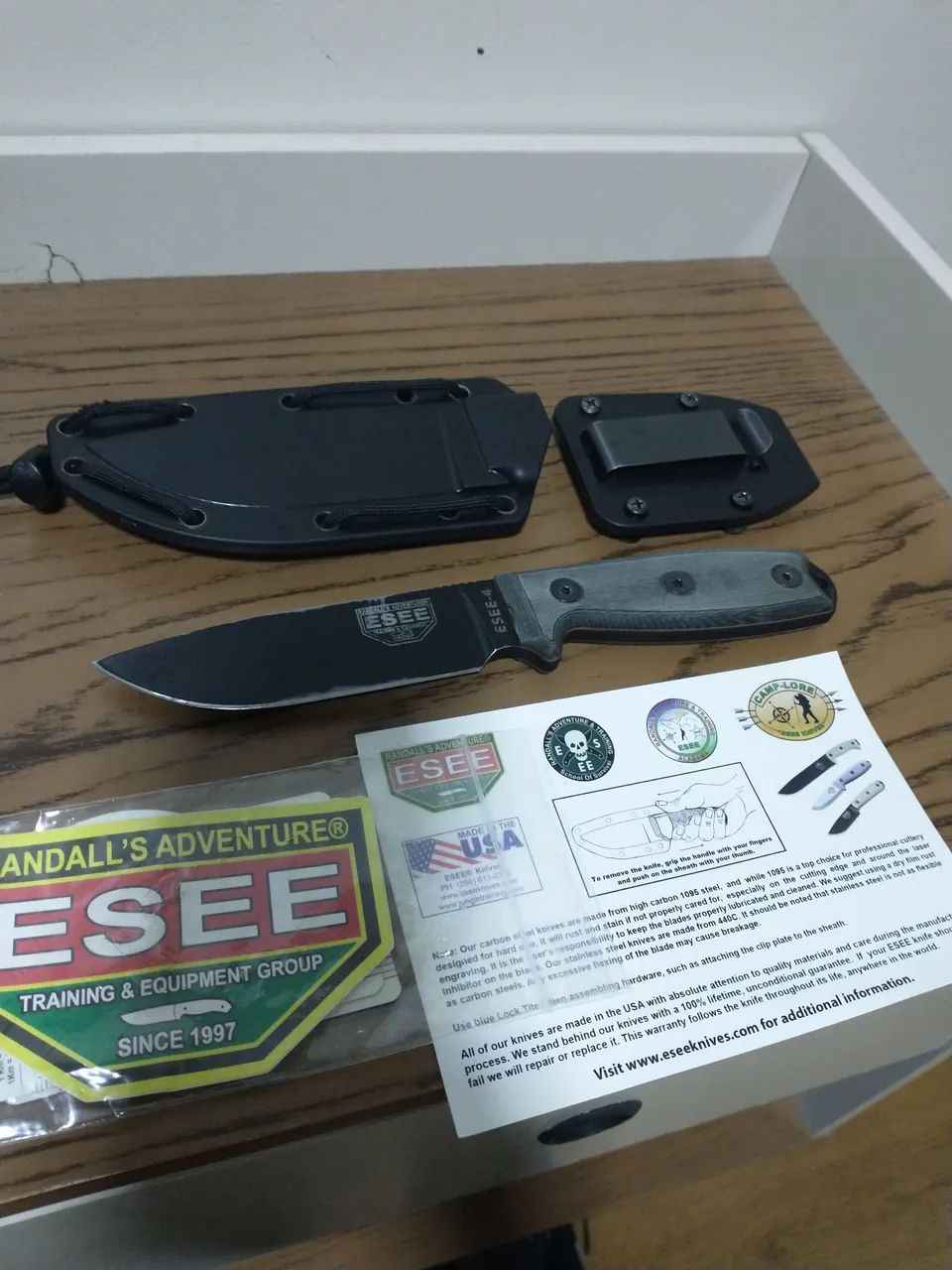 faca marca : esee knives modelo 4  