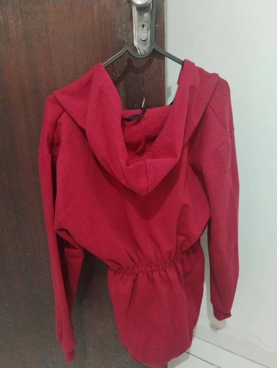 Vestido chapéuz8nho vermelho  - Foto 2