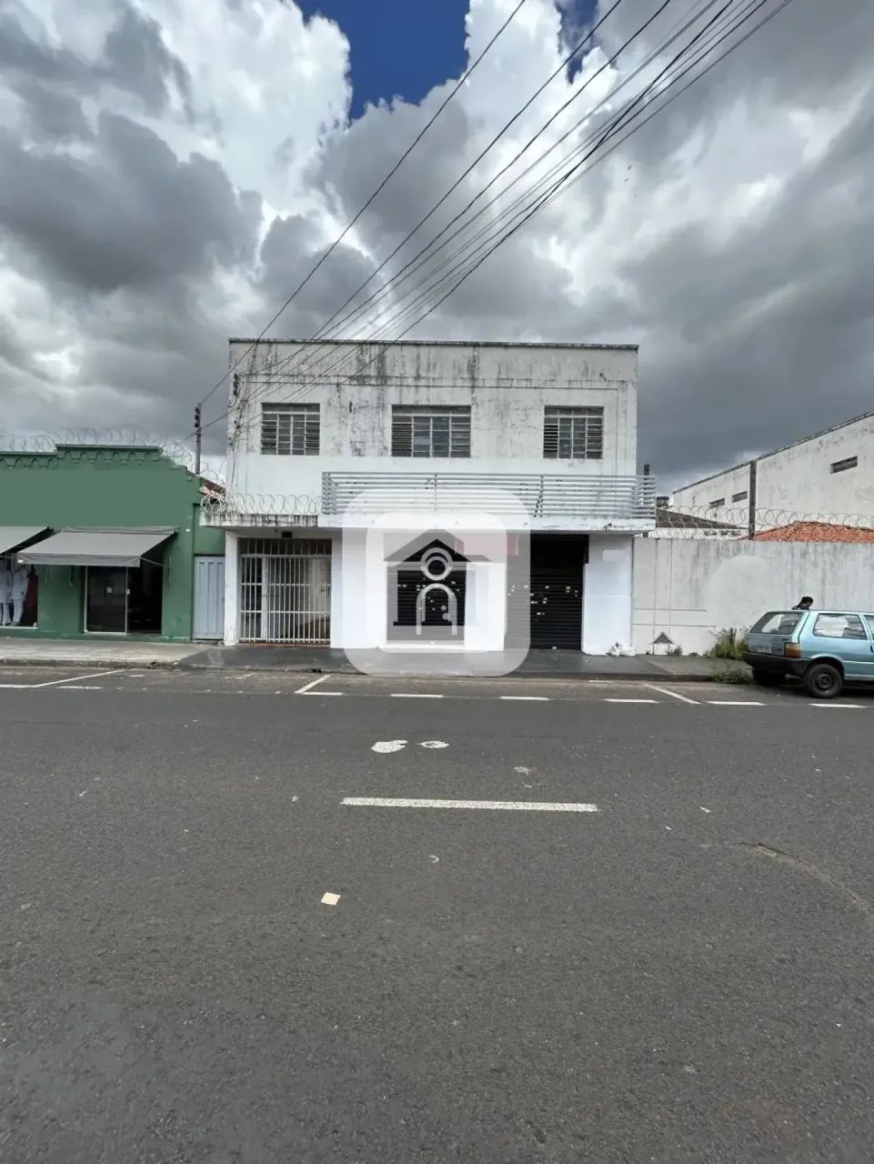Cômodo Comercial para venda no bairro Martins - Foto 2