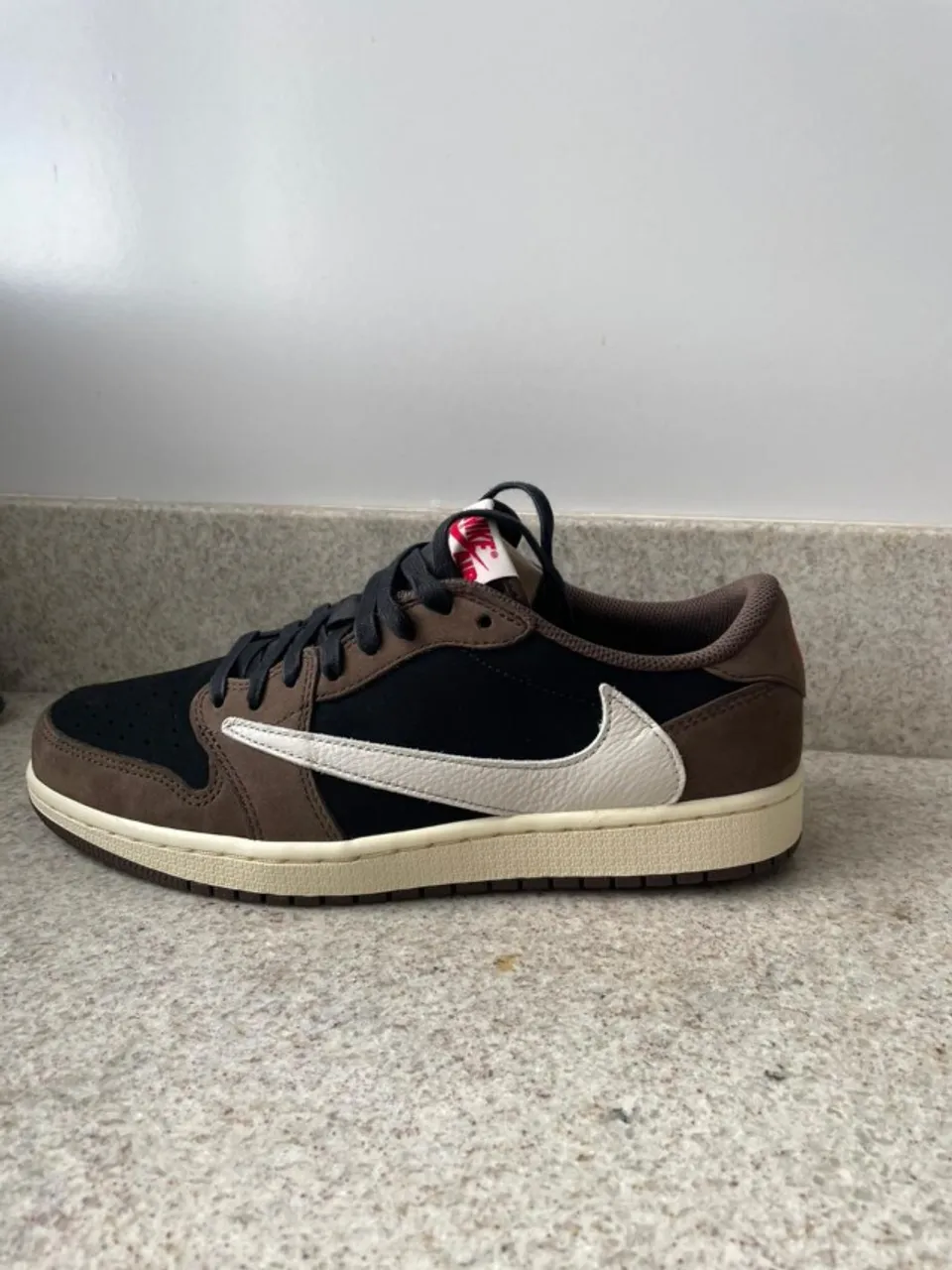 NIKE X TRAVIS SCOTT AIR FORCE LOW 1 - Calçados - Savassi, Belo