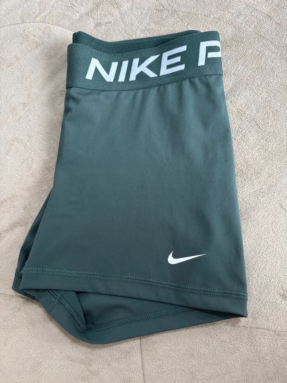 short Nike tamanho M
