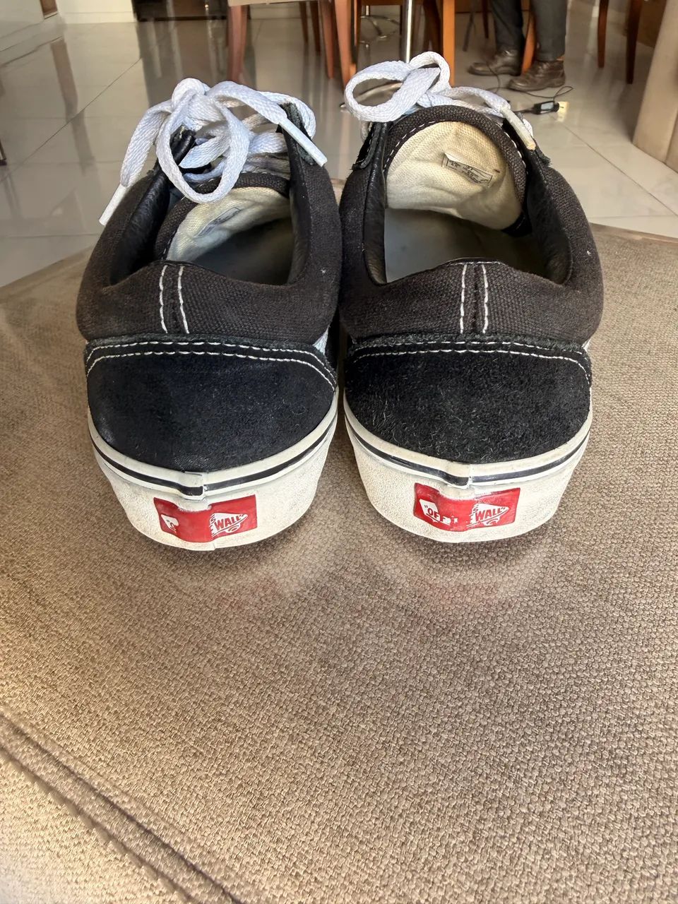     Vans Old Skool preto e branco - Foto 3
