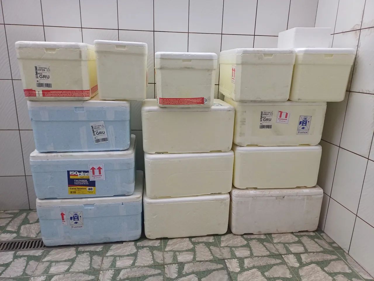 Caixas de Isopor usada - semi novas - Foto 2