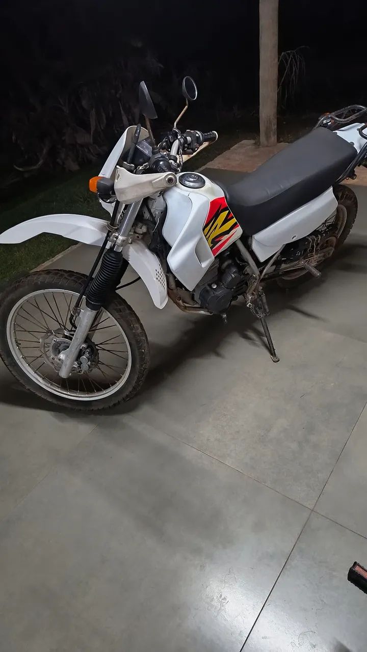 XR 200  - Foto 3