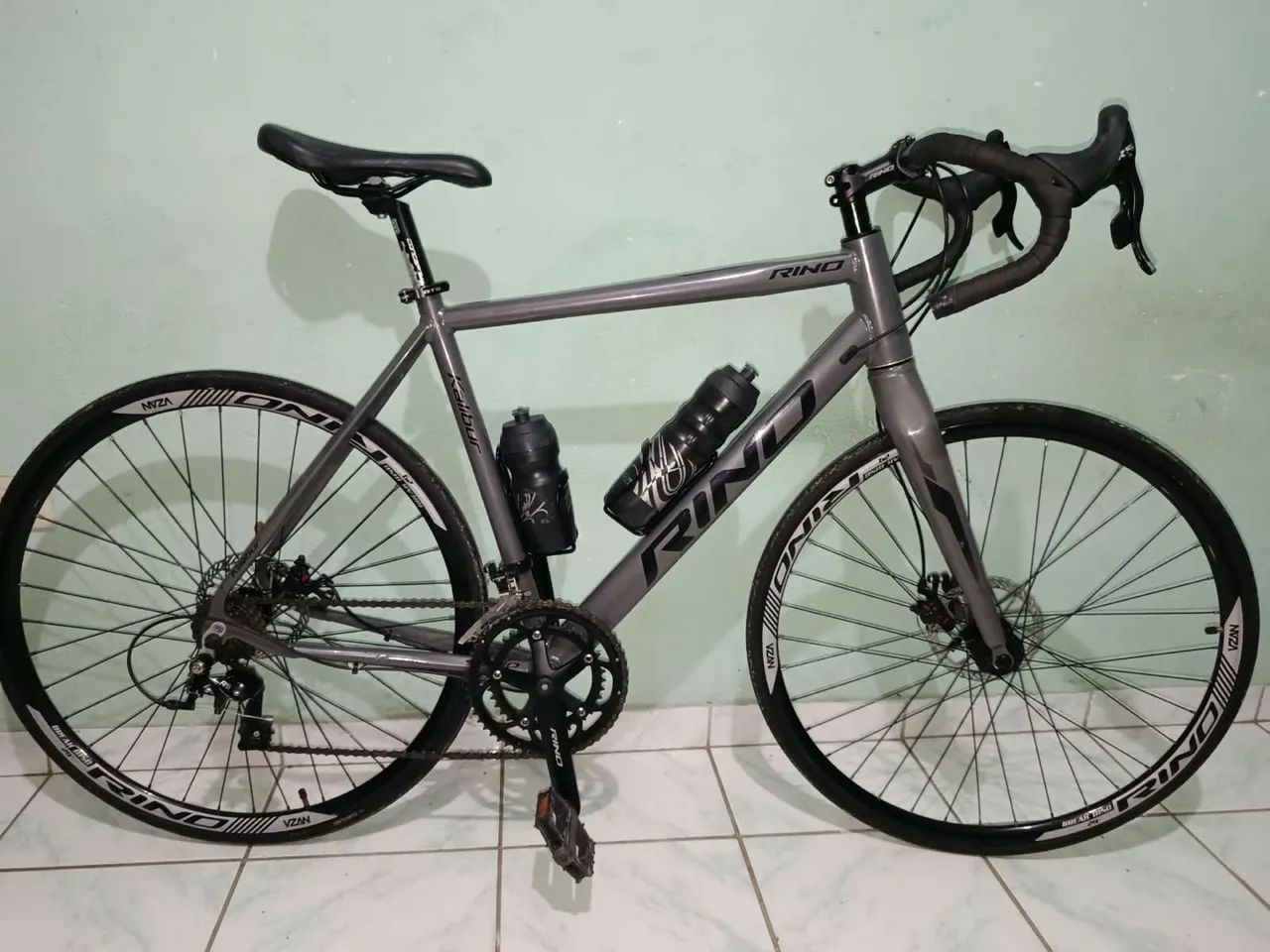 Bicicleta - usada 3 vezes - Aceito proposta 