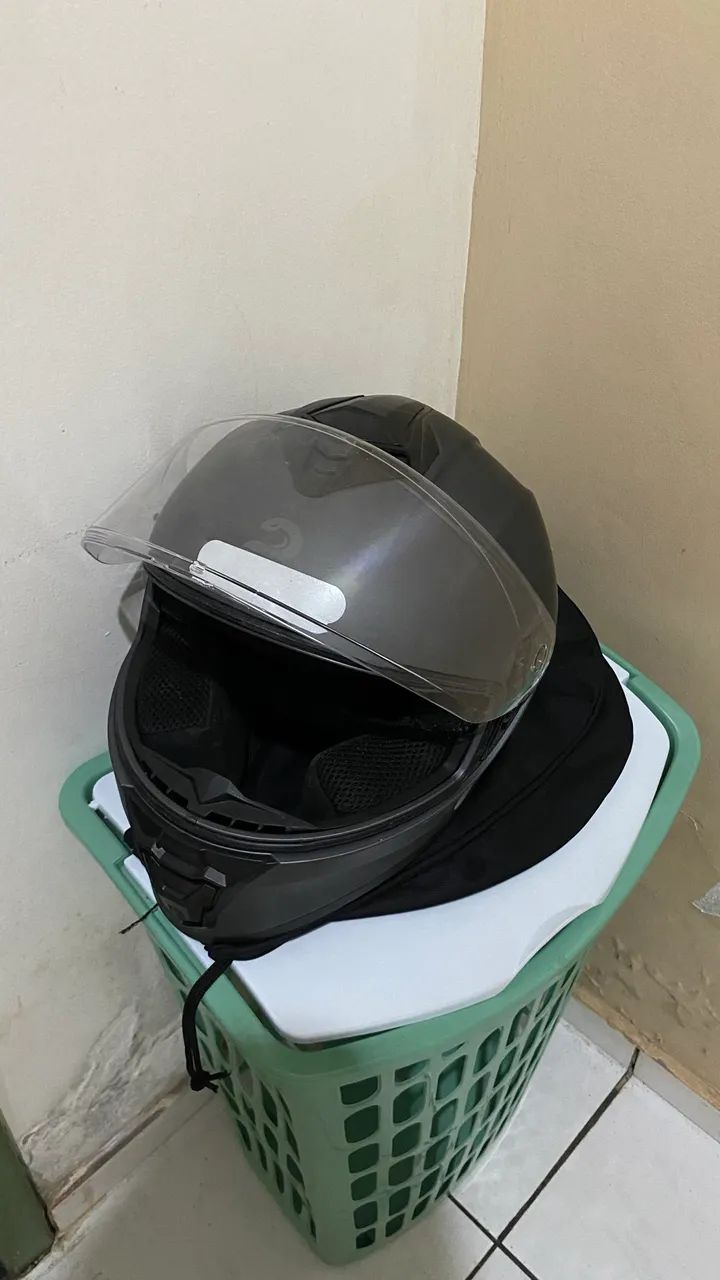 Capacete novo 