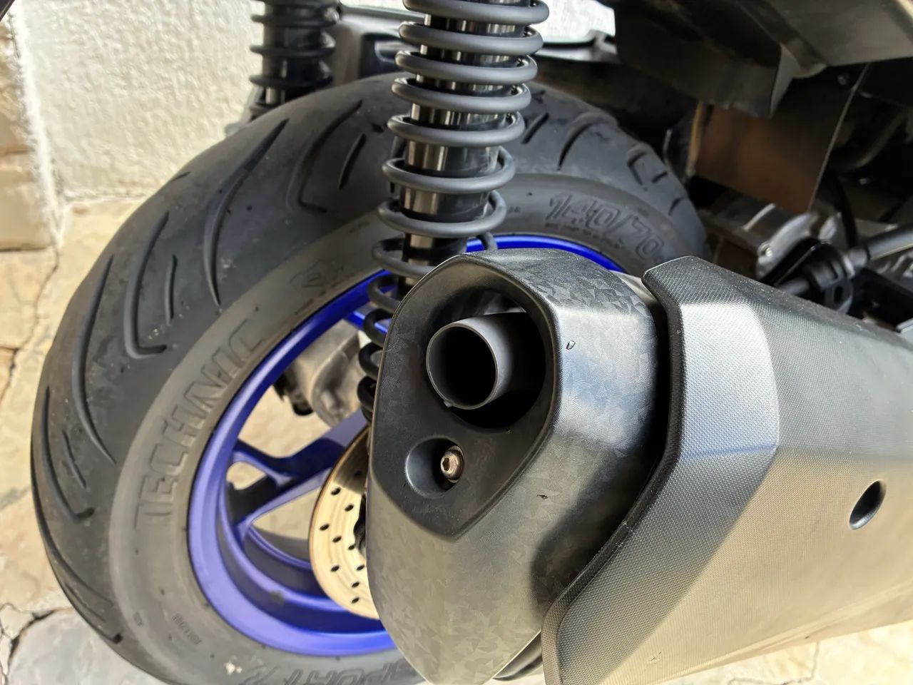 Yamaha XMAX 250 Connected  - Foto 3