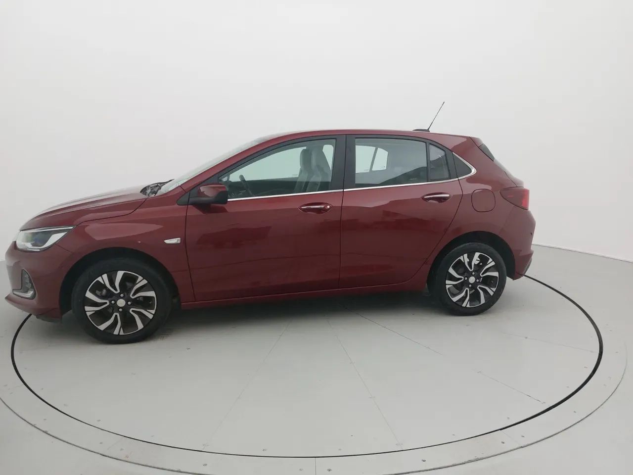 Chevrolet Onix Hatch Premier 1.0 12V TB Flex Aut. 4P, foto 2 de 18