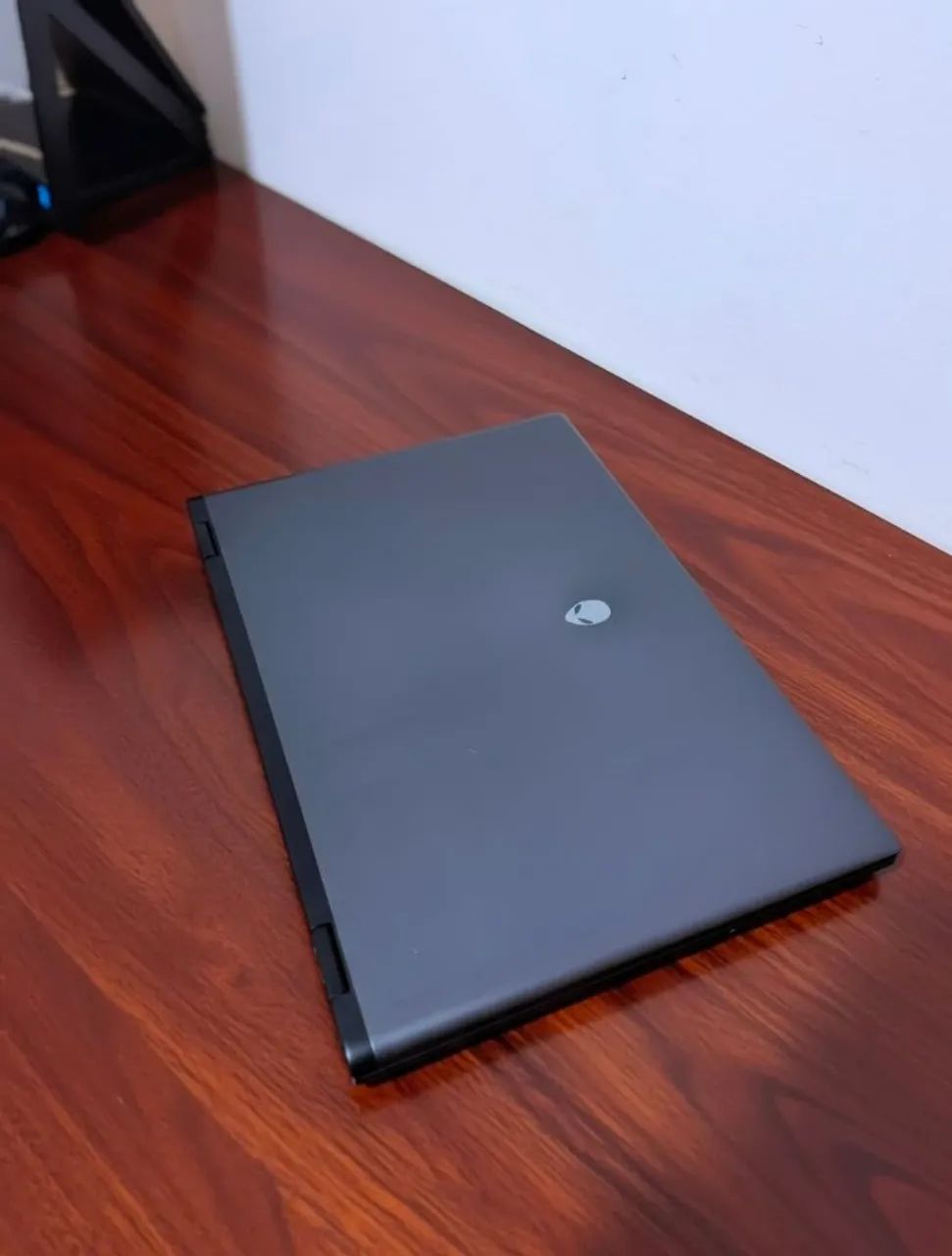 Alienware M16 R2 -  Nvida 4070 - Ultra 9 185H - Foto 3