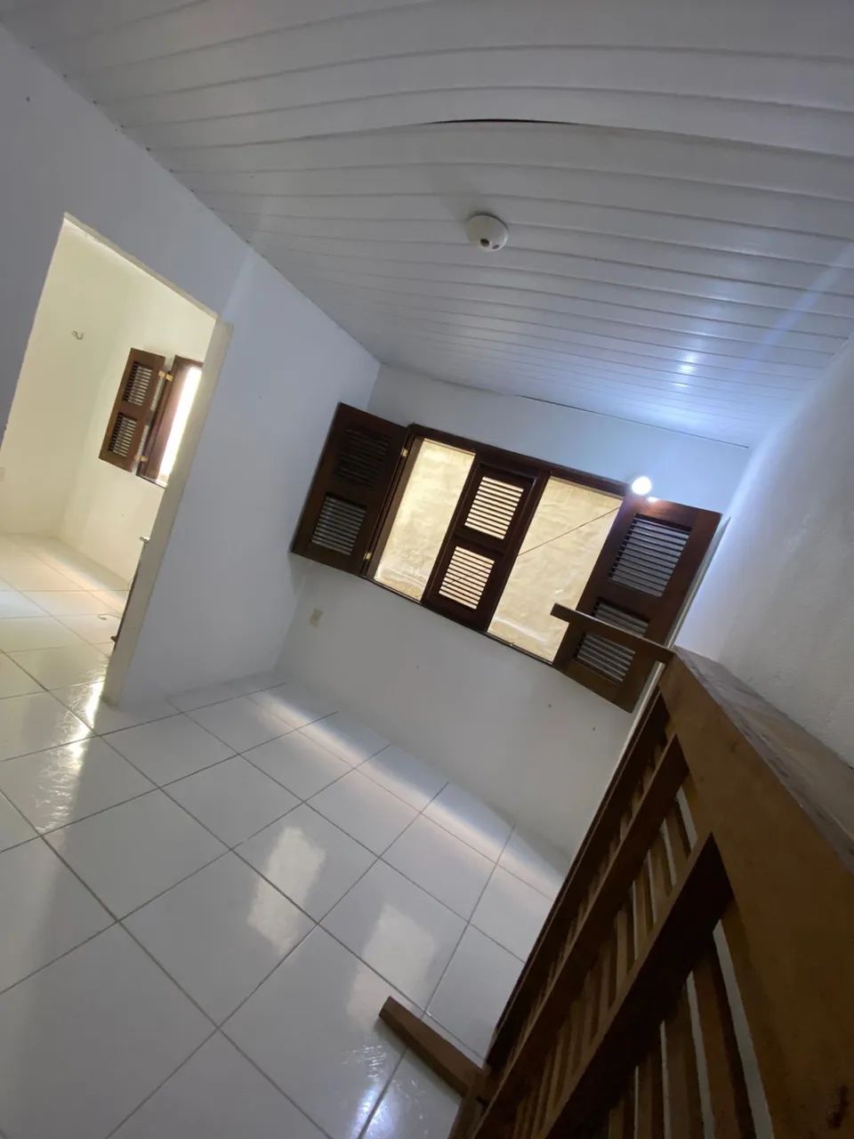 ALUGA-SE KITNET NA CIDADE DOS FUNCIONÁRIOS 
