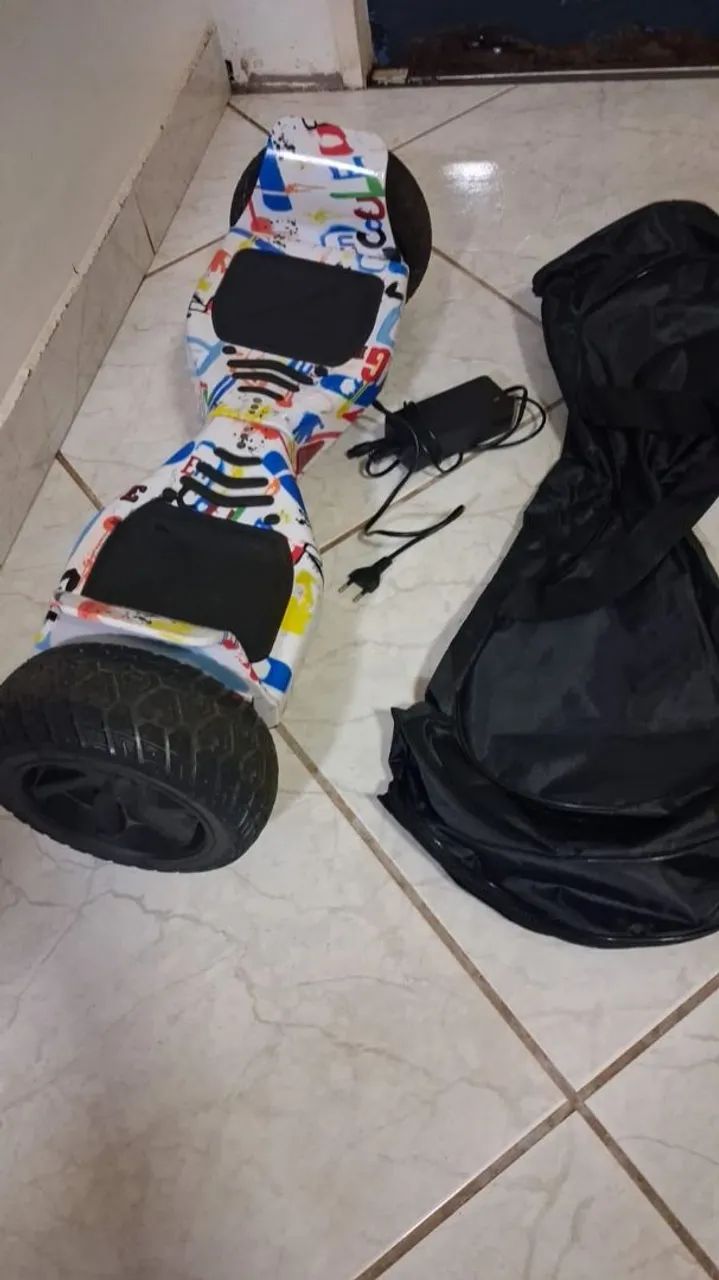 HOVERBOARD 8.5. 