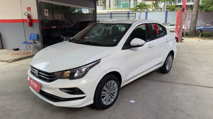 Fiat Cronos Drive 1.3 8V Flex Aut. 2025 - Foto 2