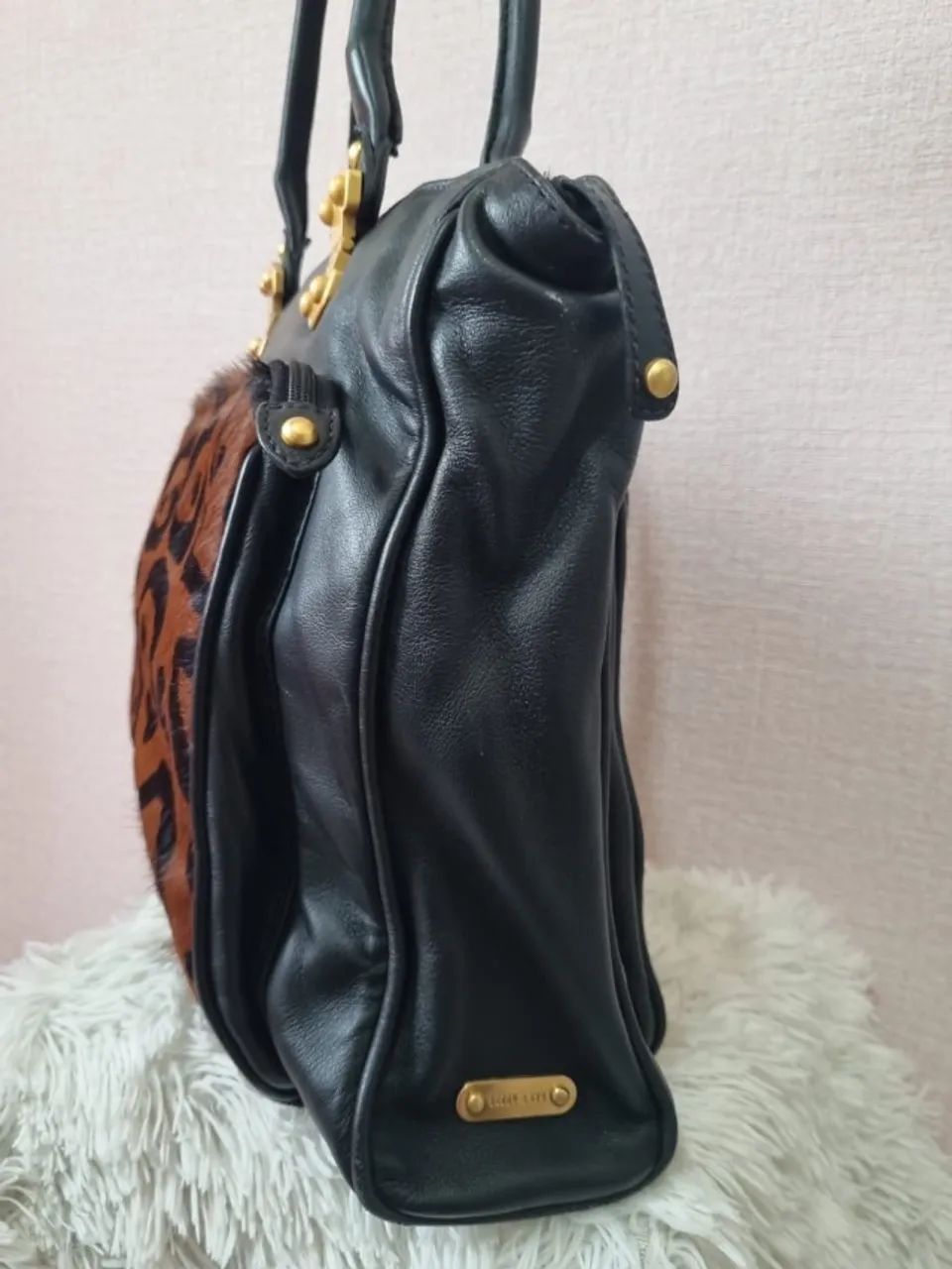 Bolsa de couro e pelinhos LENNY e CIA - Foto 2