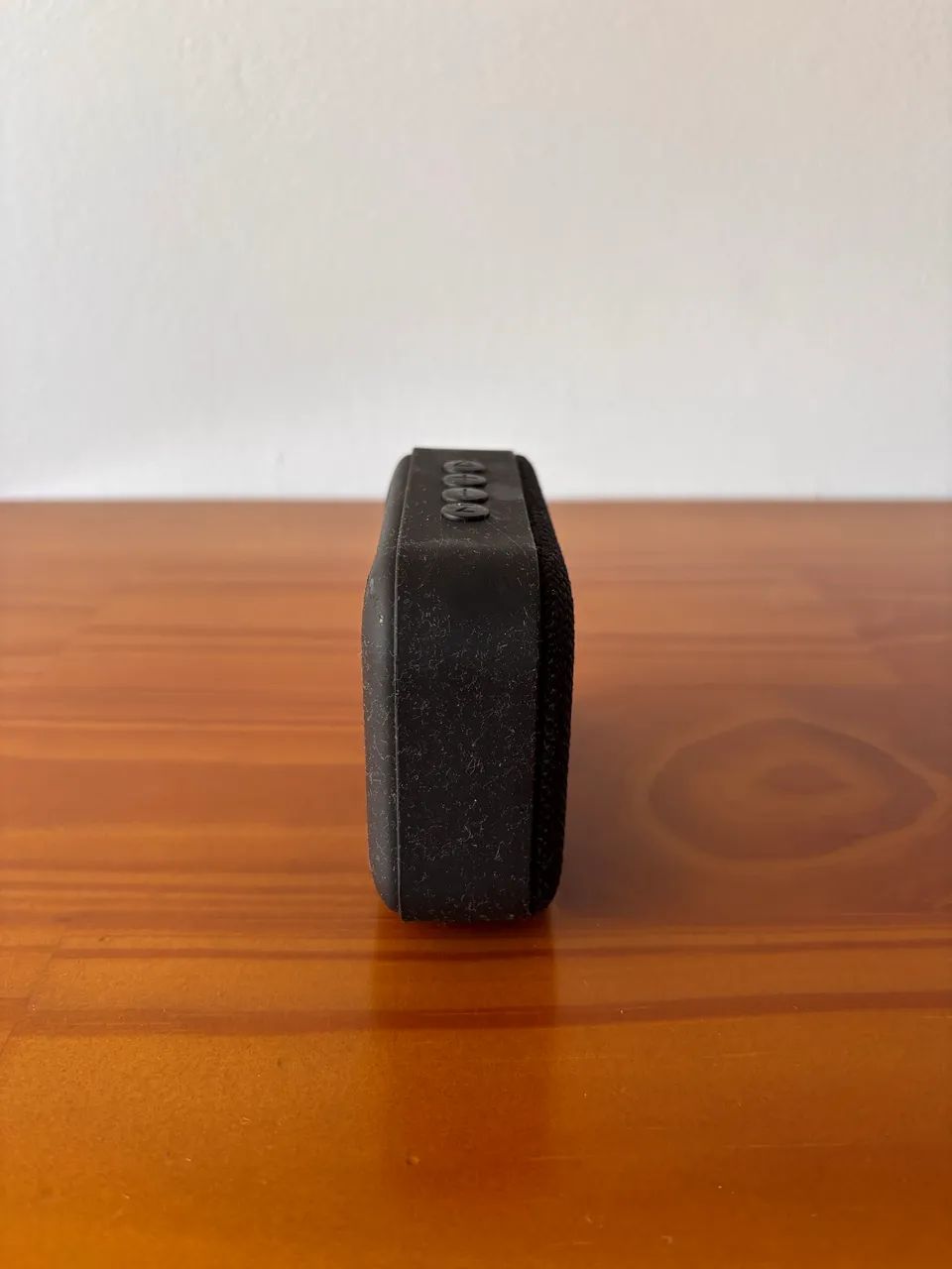 Caixa de Som Bluetooth Portátil Preta - Compacta - Foto 3
