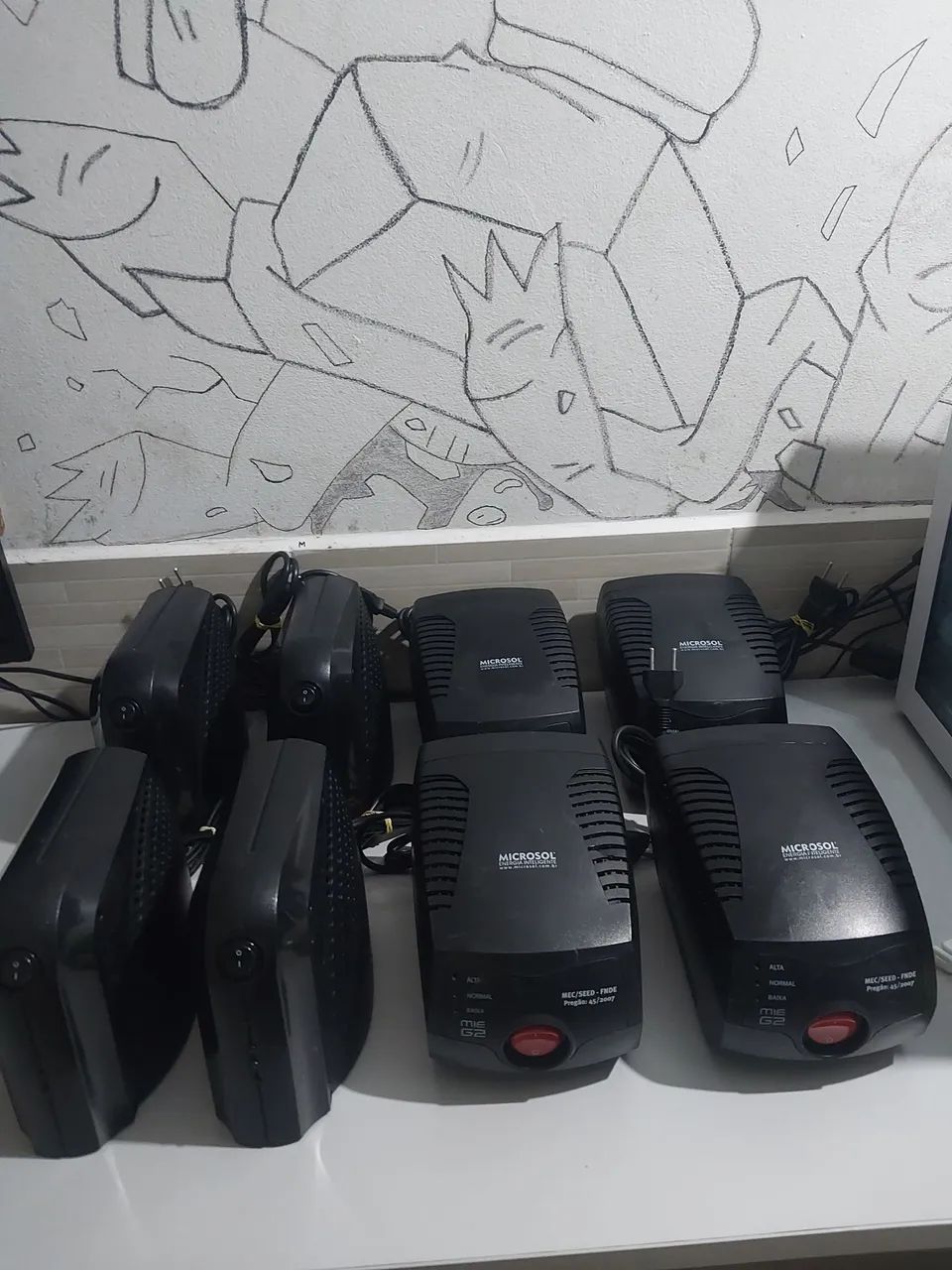 Lote com 8 Estabilizadores Microsol MIE G2 - Todos Funcionando