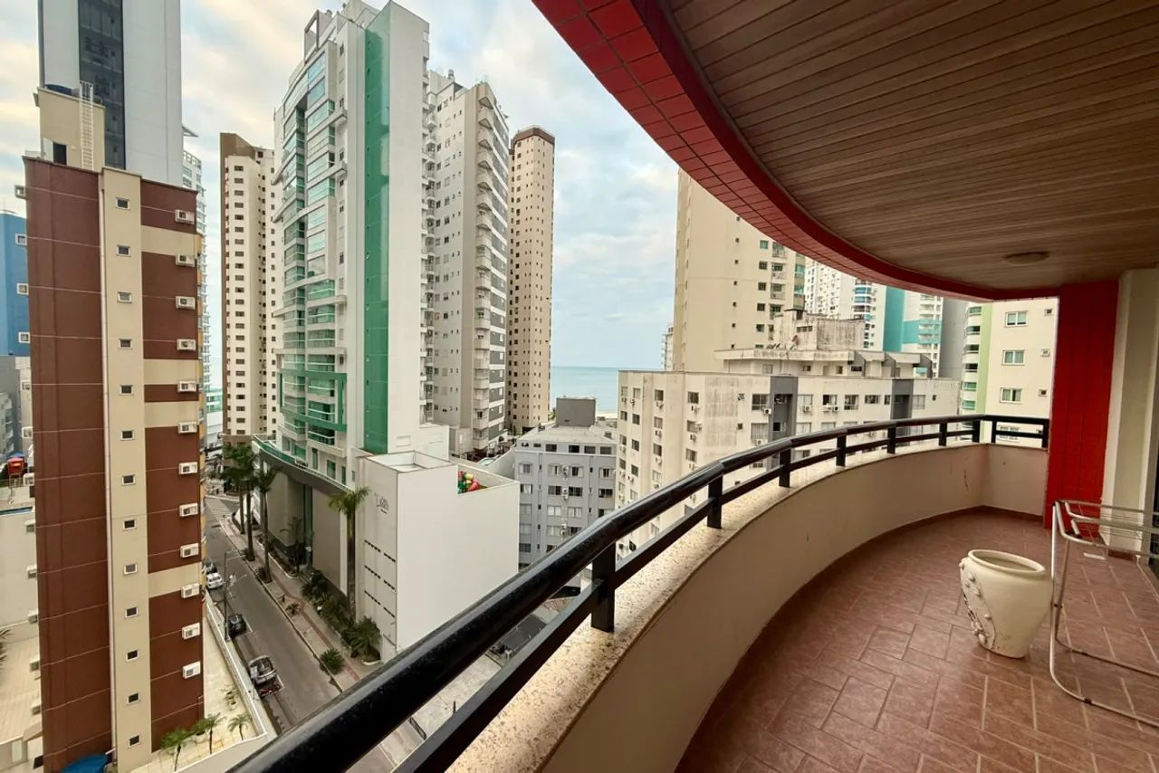 Quadra mar com vista mar