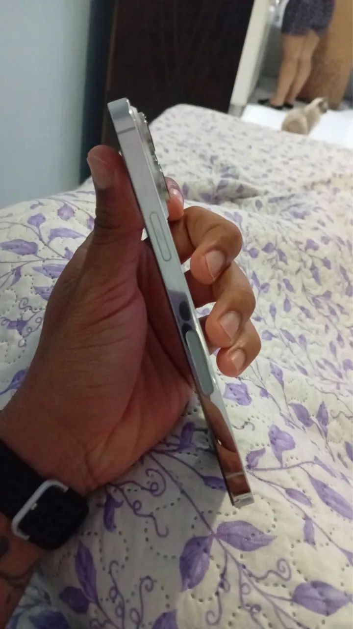 iPhone 14 Pro max - Foto 3