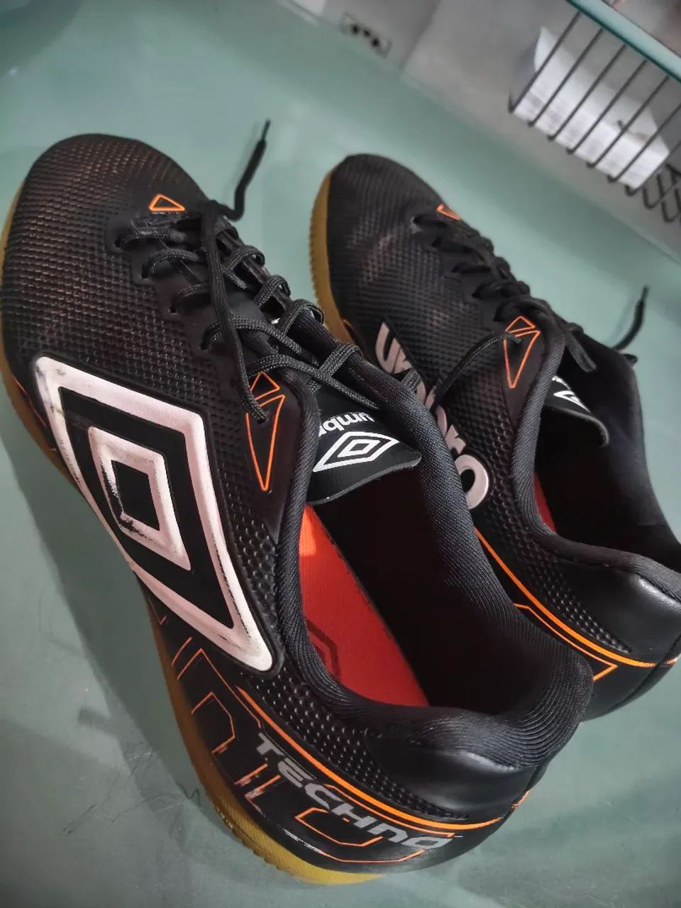 Chuteira Umbro Techno Society - Foto 2