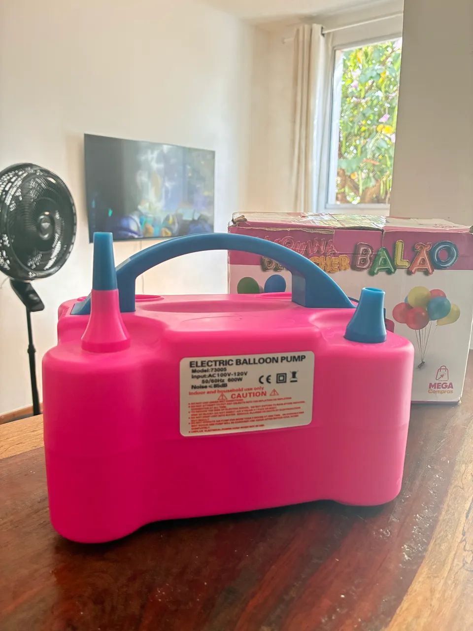 Máquina de encher balão