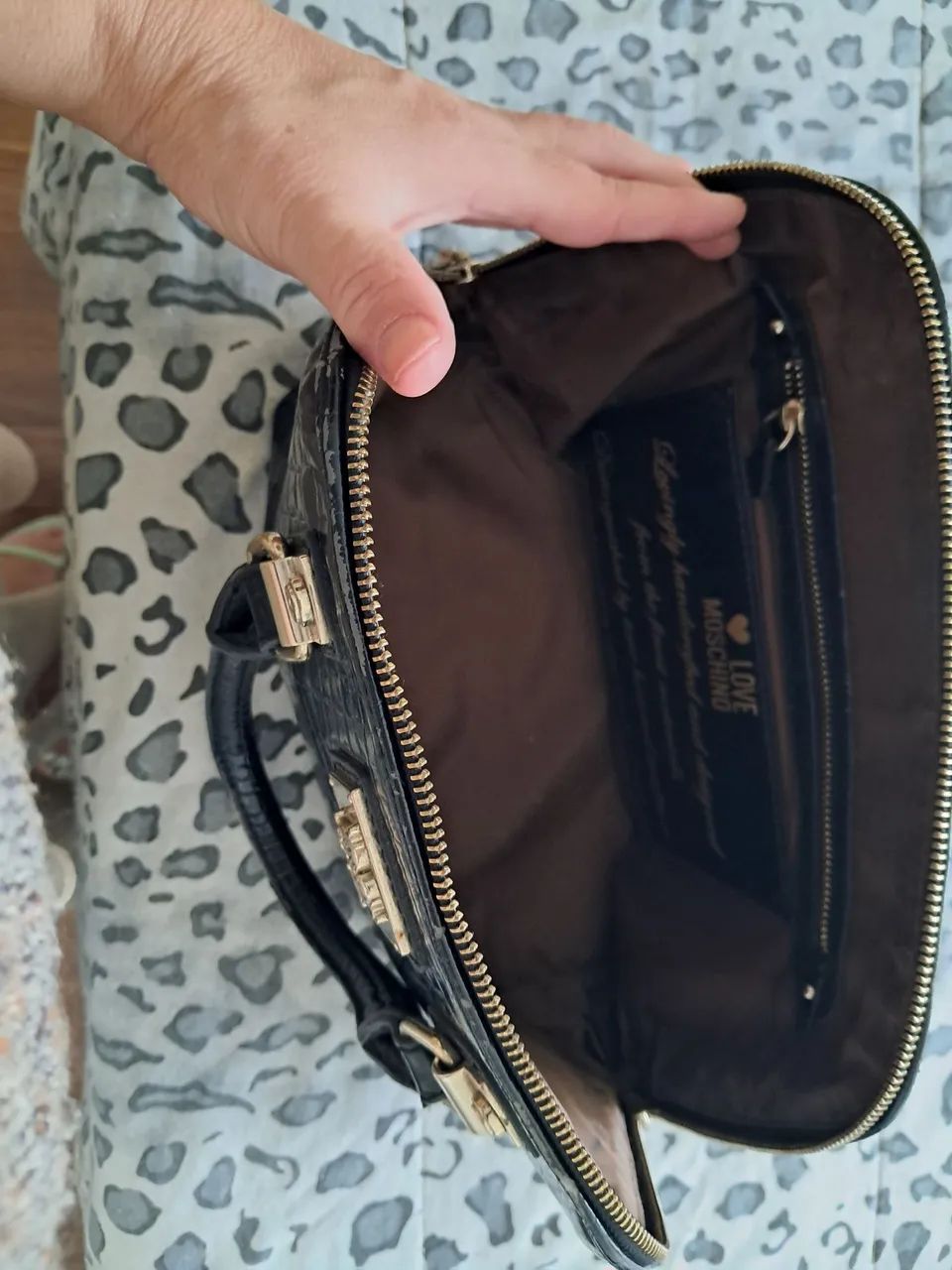 Bolsa de couro Moschino - Foto 4