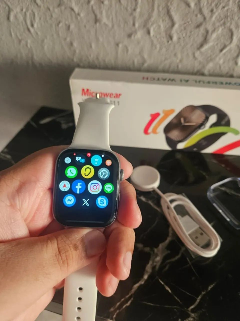 Smartwatch Clássico com Visual Idêntico ao da Maçã - Foto 2