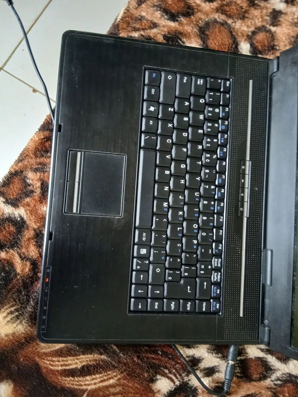 Notebook ItautecW7650 conservado  - Foto 3