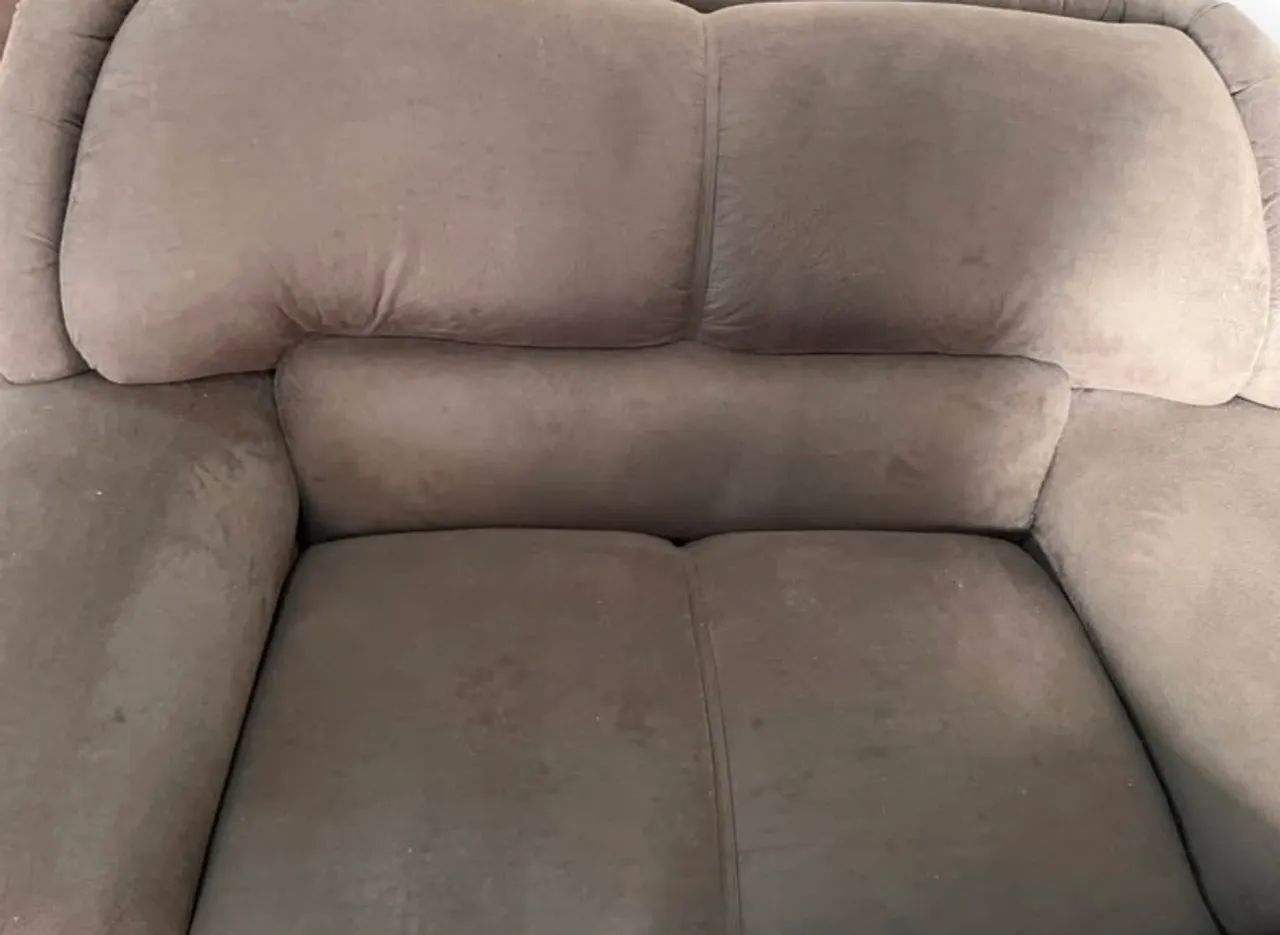 Sofá 2 lugares
