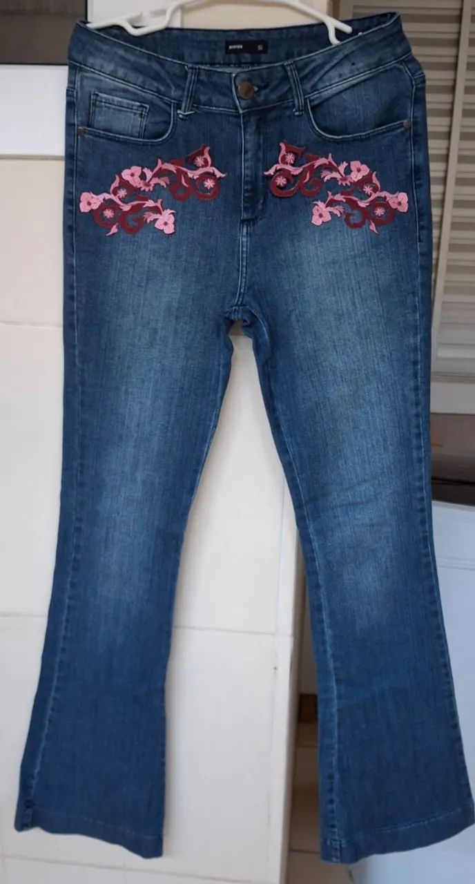 Calça da marca Marisa