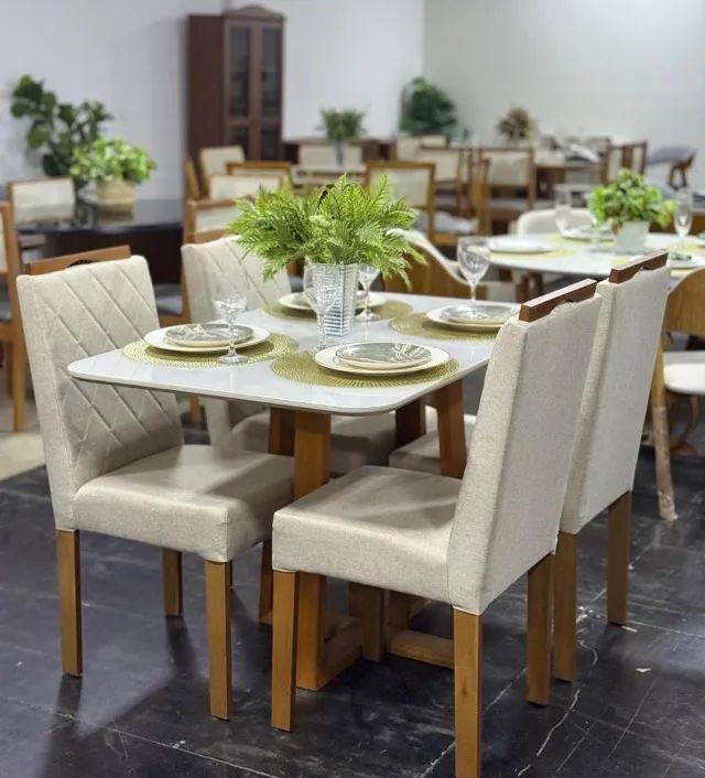 Mesa de Jantar com 4 cadeiras 1.20x90 madeira - Foto 2