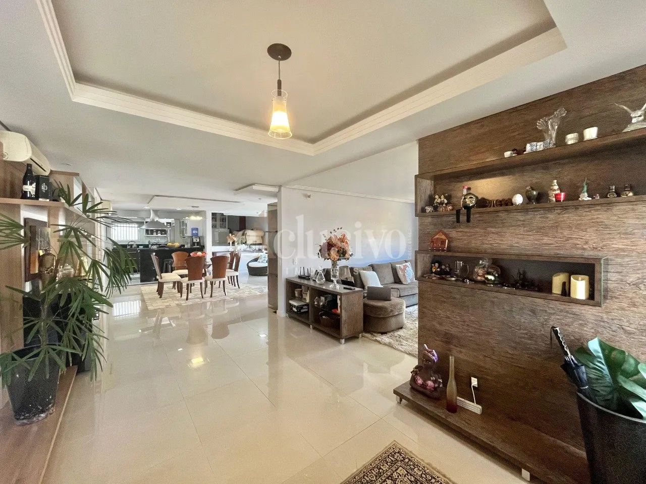 Casa 4 dormitórios (2 suítes) em Coqueiros - Foto 5