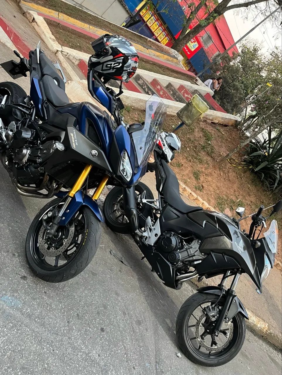Tracer 900 GT - Foto 2