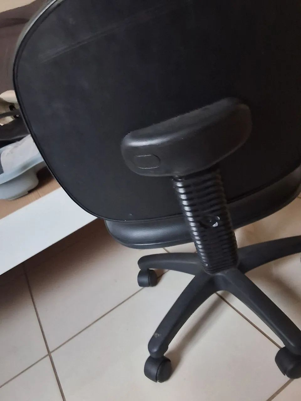 Cadeira escritório  - Foto 4