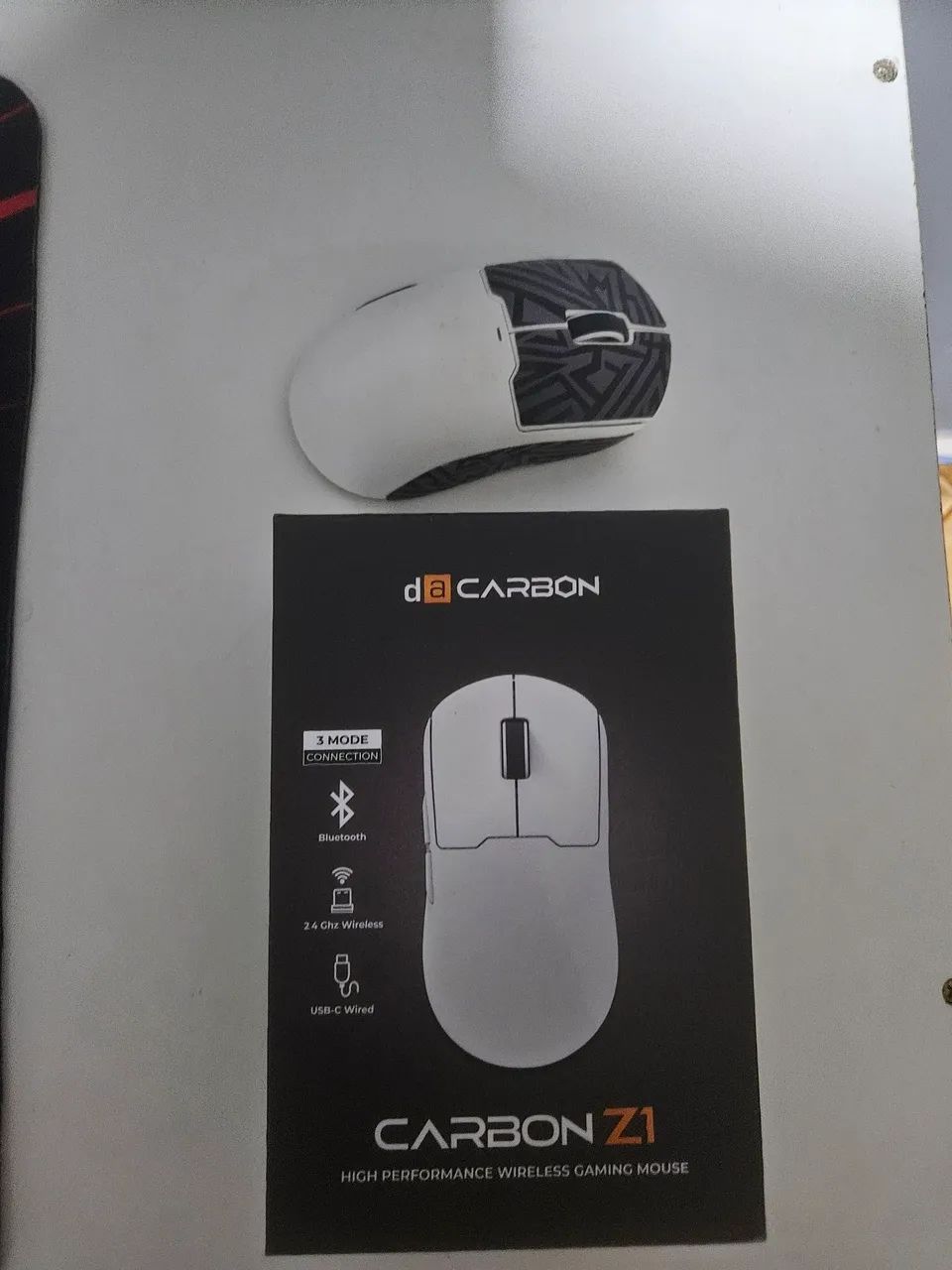 Mouse carbon z1 na caixa