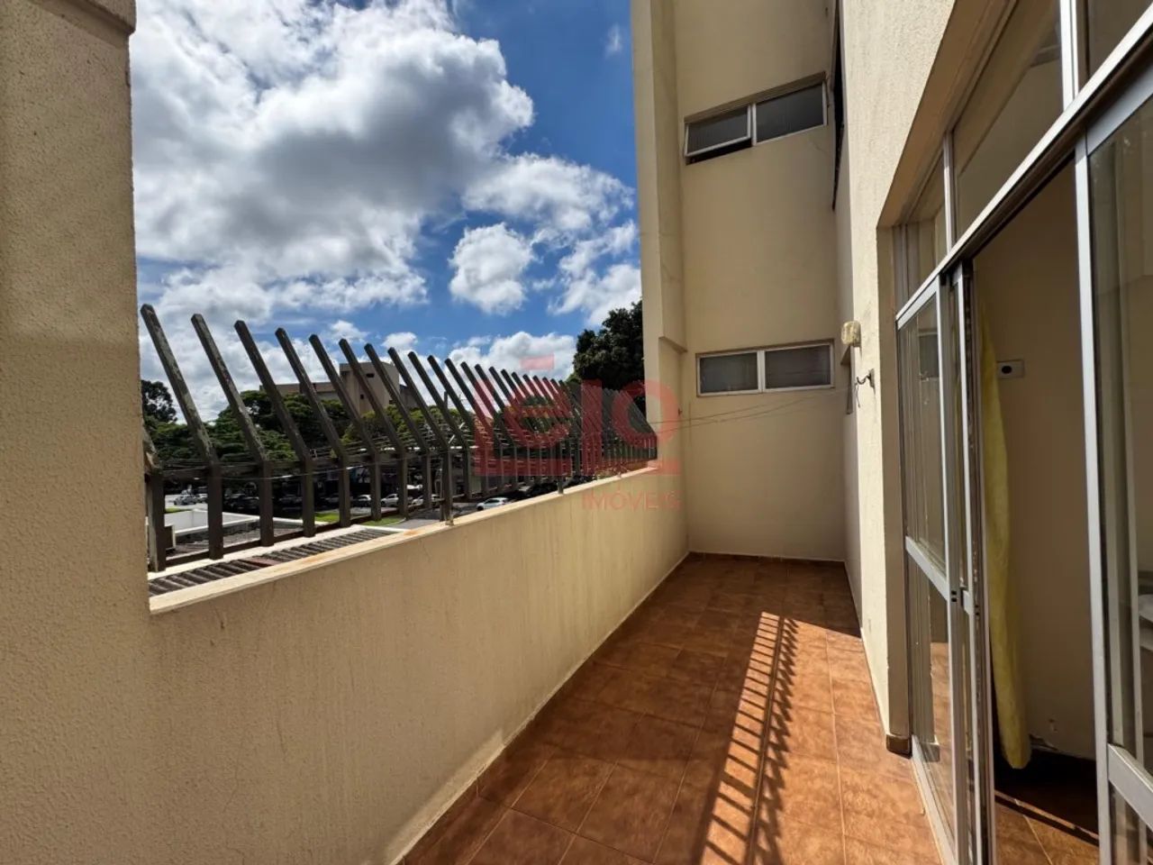 Apartamento na zona 4 com 4 quartos e 2 vagas - Foto 4