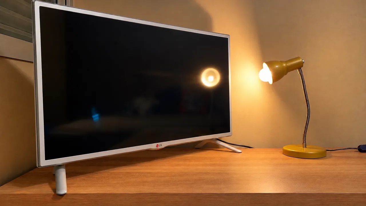 Smart TV LG 32 Polegadas LED HD Slim - Wi-Fi Integrado (Modelo 32LB580B) - Foto 2