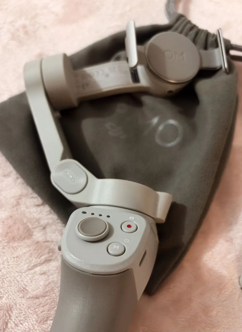 GIMBAL DJI OM 4 + acessórios - Foto 3