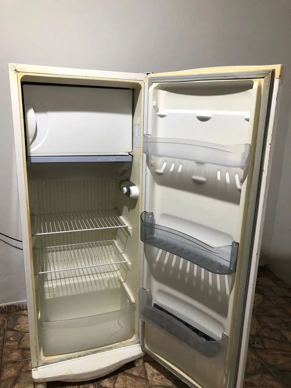 Vendo geladeira consul  - Foto 5